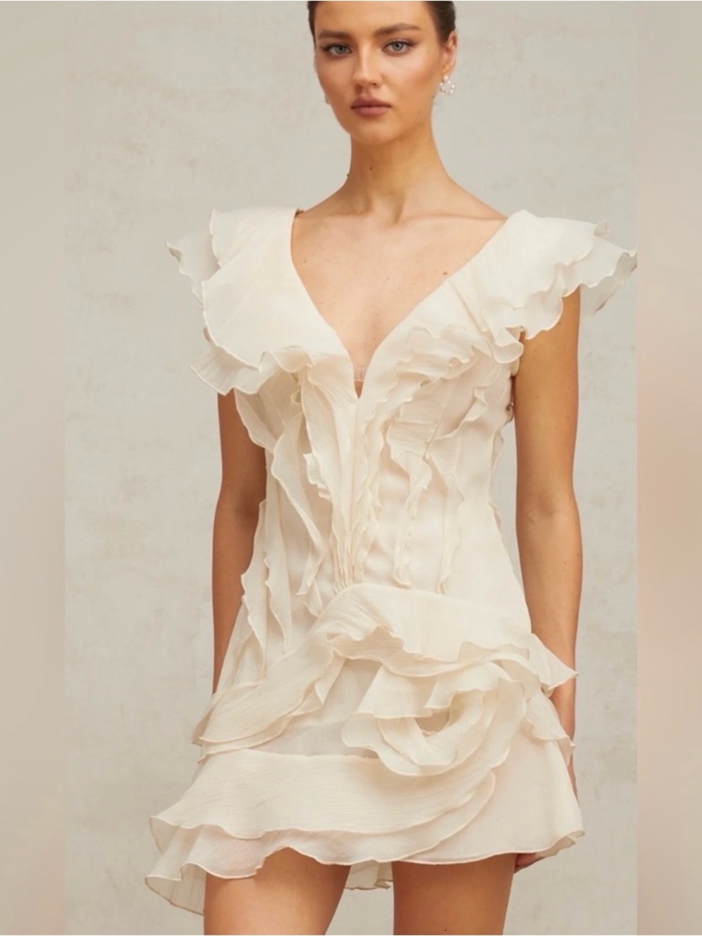 Miss Rosier Faux-Flower Cream Ruffle Dress size medium NWT